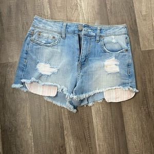 Cute jean shorts